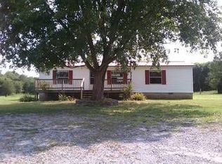 490 W Richmond Shop Rd, Lebanon, TN 37090