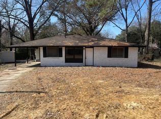 2849 Engleside Dr, Jackson, MS 39212