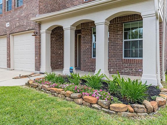 3rd image of 4606 Clemwood Ln