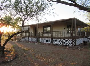 1395 E Adams Rd, Huachuca City, AZ 85616