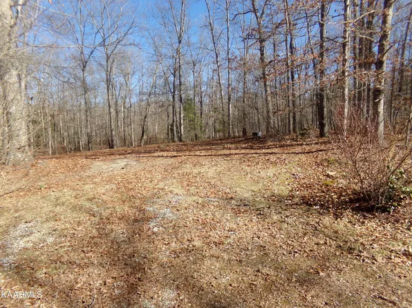 506 Mica Cir, Crossville, TN 38572