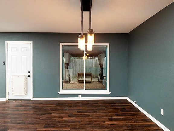 5th image of 1444 Thistlewood Ln
