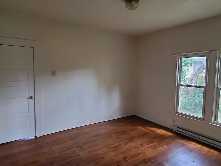 3609 Busic Ave — Photo 6