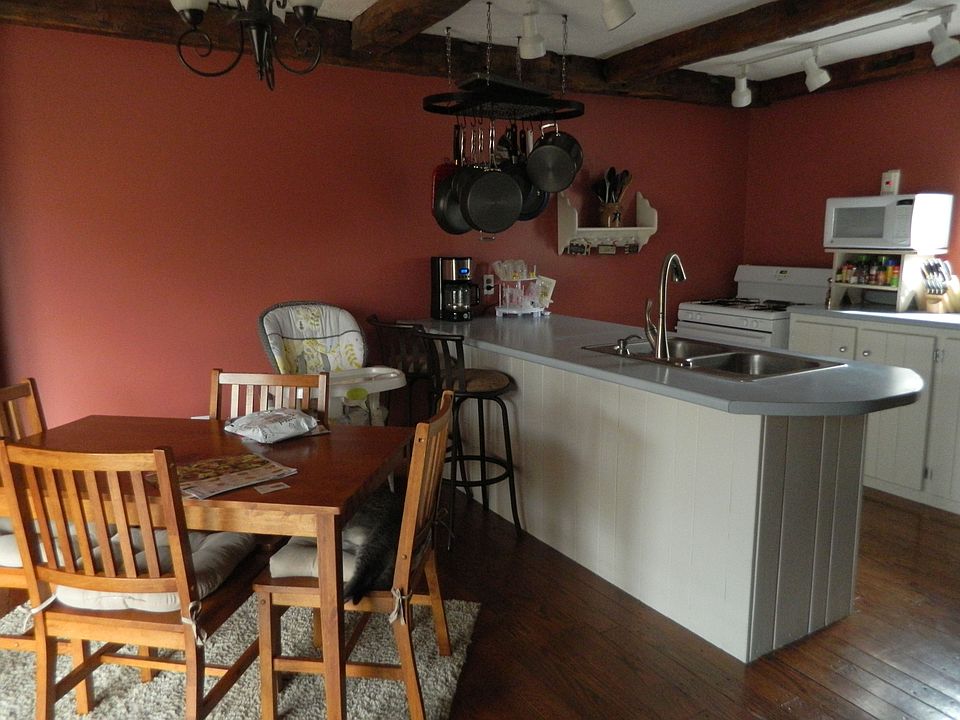 Kitchen / Dinette
