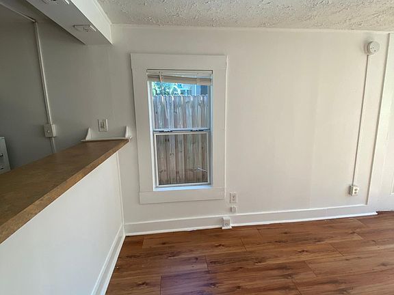 4th image of 108 S Bungalow Park Ave APT 5