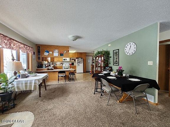 4th image of 6823 141st Ave NE