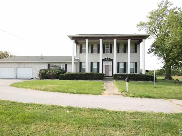 4204 Frank Scott Pkwy W, Belleville, IL 62223