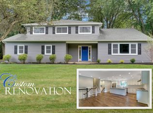 95 Coachman Dr N, Freehold, NJ 07728