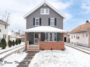 30 20th St SW, Barberton, OH 44203