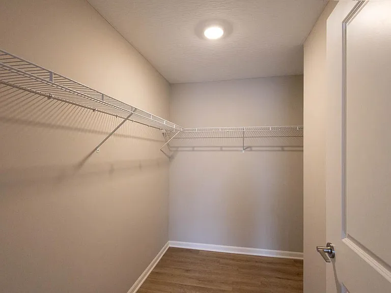 Zane Commons — Photo 9