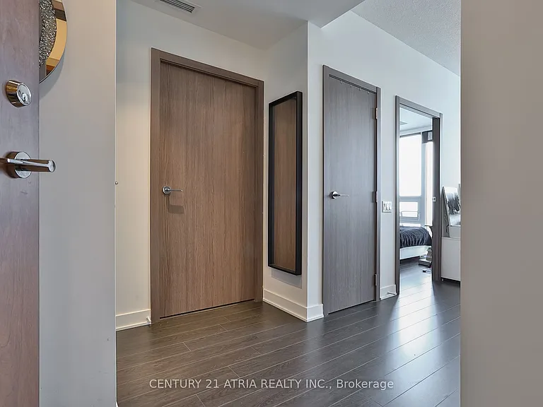 19 Bathurst St #3715 — Photo 16