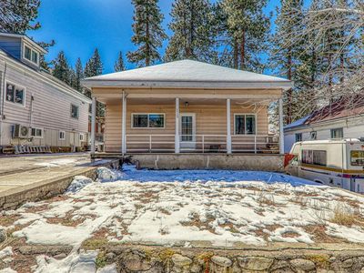 22199 Juniper St, Floriston, CA, 96111