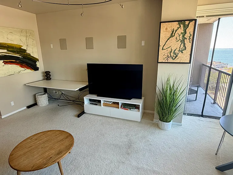 2801 1st Ave #518 — Photo 12