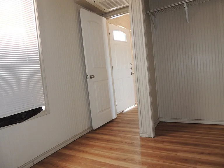 4403 S Faye Ave #F — Photo 11