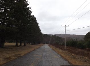 16 Andover Rd, Rumford, ME 04276