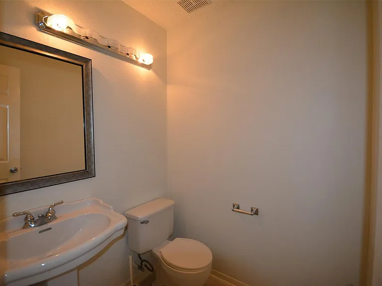 3106 Rimrock Dr — Photo 7