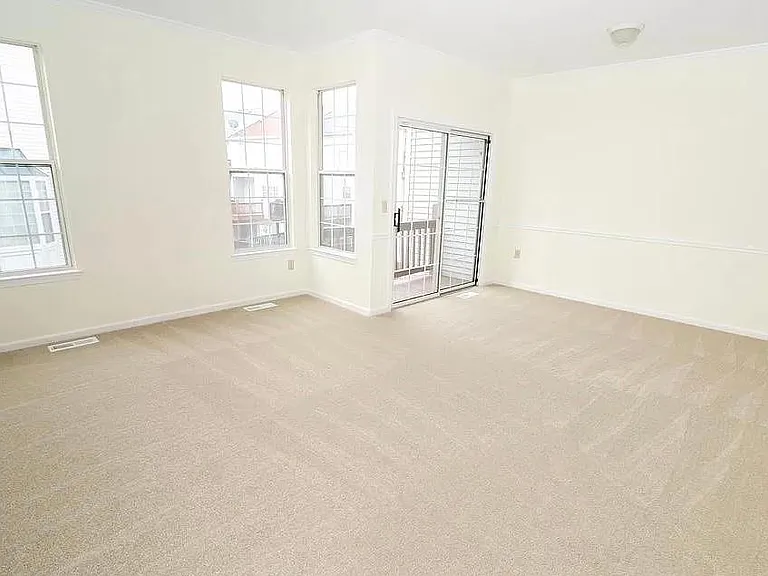 2305 Montauk Dr — Photo 13