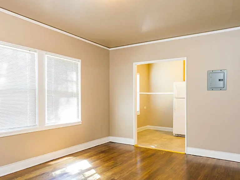 2214 Broadway St — Photo 14