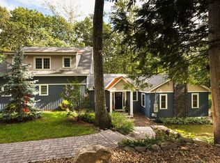 2 2nd St, Windham, NH 03087