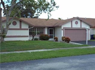 10379 Welleby Isles Blvd, Sunrise, FL 33351