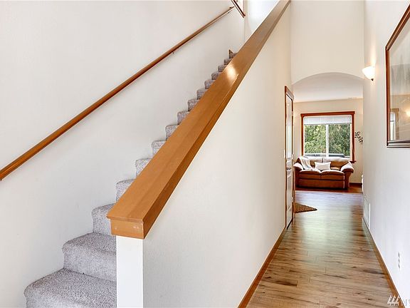 2nd image of 2712 Scotlac Dr SW
