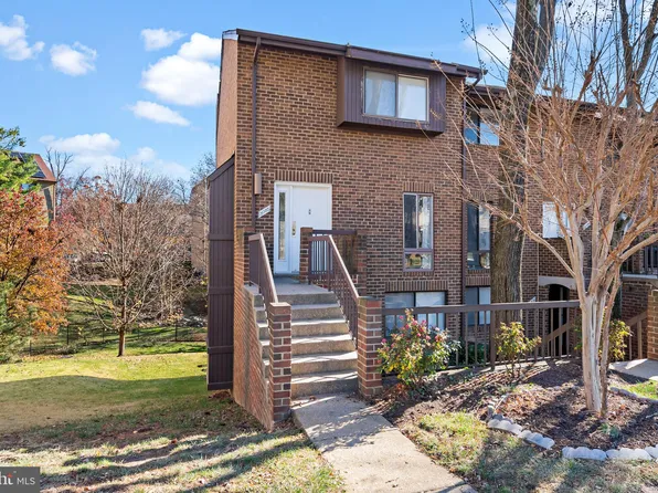 3085 Hawthorne Dr NE #3085, Washington, DC 20017