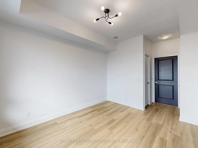 7890 Bathurst St #2505 — Photo 20