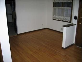 4th image of 1104 Aspen Dr