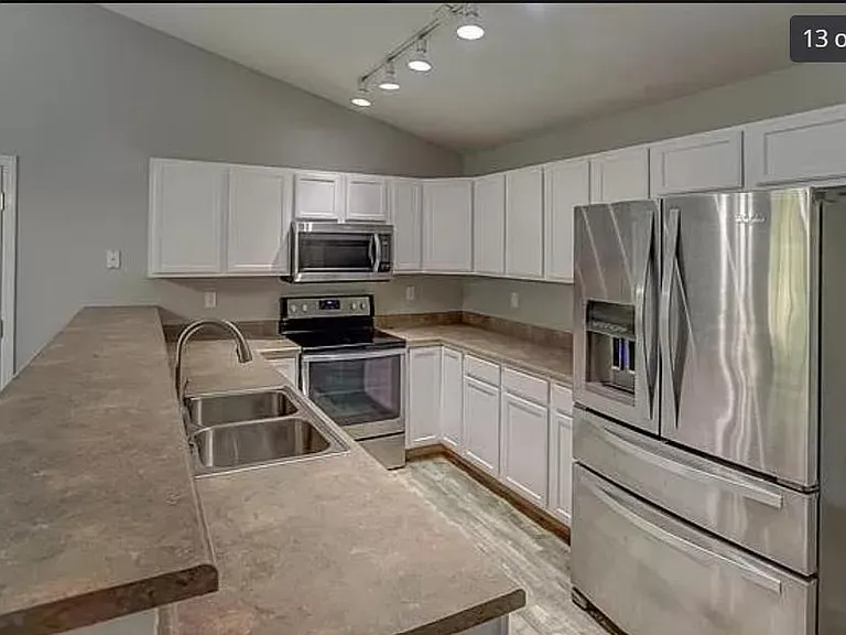 10902 Upland Terrace Dr — Photo 4