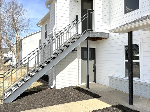 1126 W Cato Springs Rd #1, Fayetteville, AR 72701