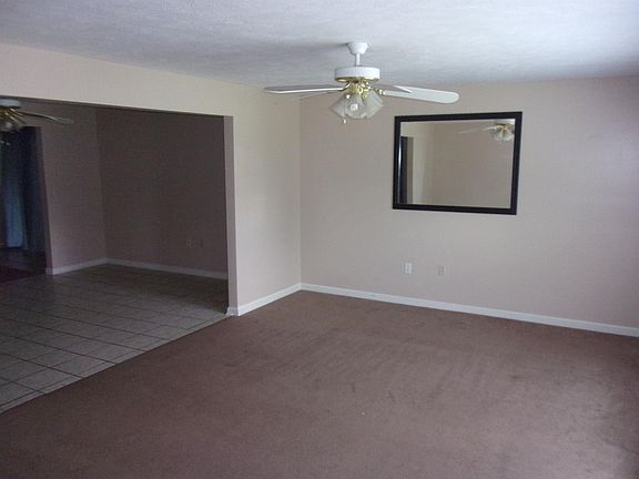 5th image of 1536 Briarwood Cir