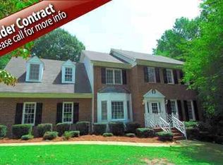 10724 Trappers Creek Dr, Raleigh, NC 27614