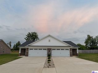 305/307 Breckinridge Cir, Vine Grove, KY 40175