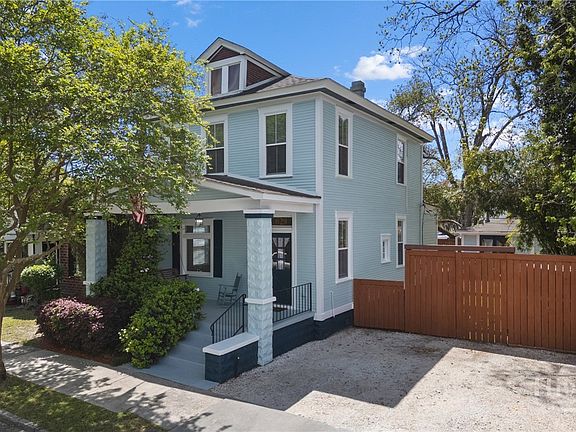 2nd image of 629 E 38th Street