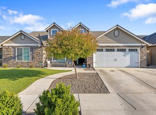 3849 W Vine Ave, Visalia, CA 93291