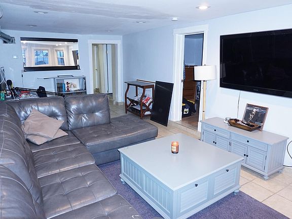 2nd image of 4116 N Kedzie Ave #1
