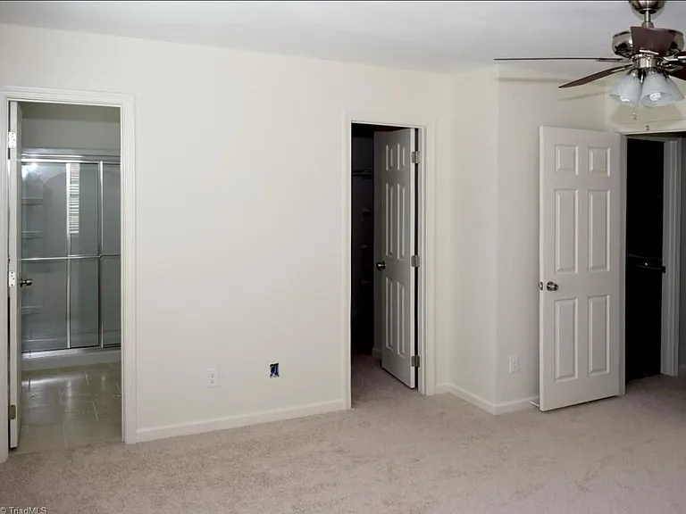 108 Manhattan Ave — Photo 13