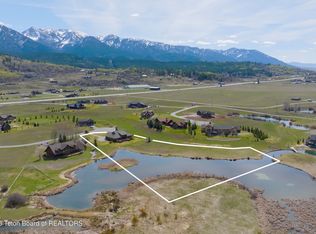 268 Willow Lake Dr, Etna, WY 83128