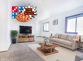1706 9th St N APT 202, Wahpeton, ND 58075
