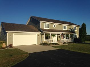 12111 Kress Rd, Roanoke, IN 46783