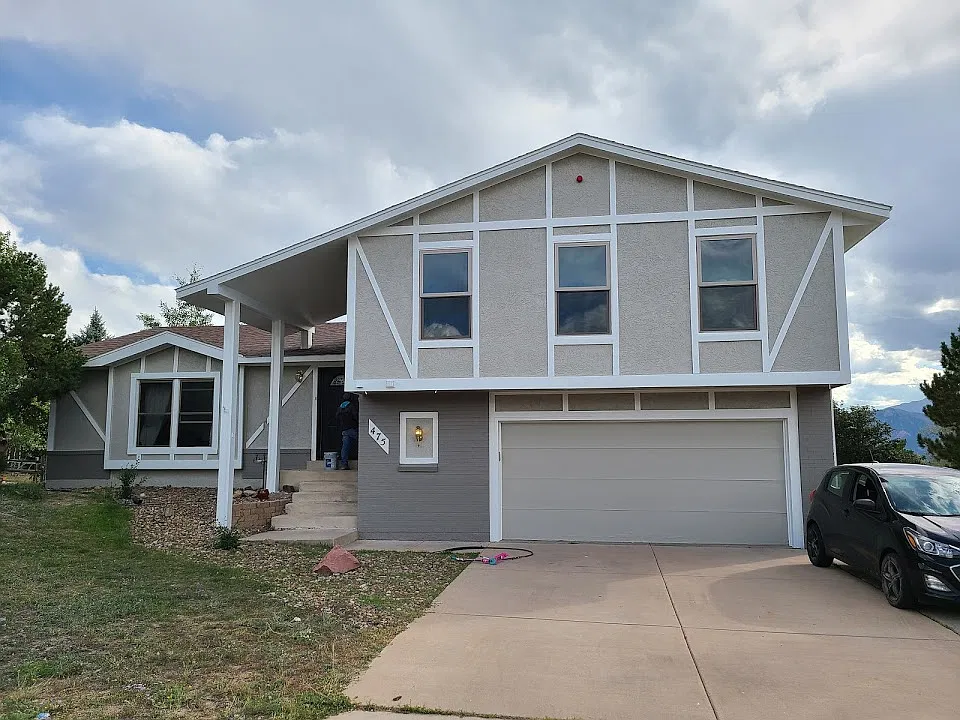 4 bed, 3.5 bath, 3109 sqft, $2,950 — Photo 1