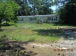 514 N Parker St, Elm City, NC 27822