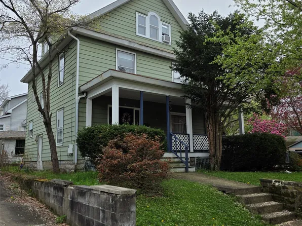 659 William St, Meadville, PA 16335