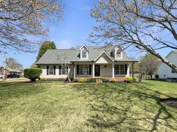 104 Hunterwood Dr, White House, TN 37188