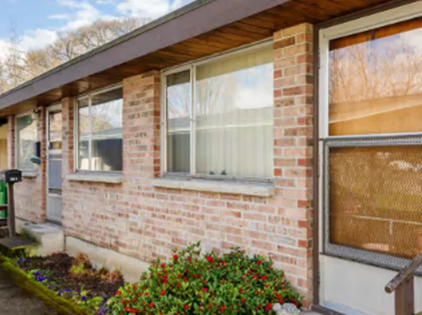 78 Williams Ave S #A, Renton, WA 98057