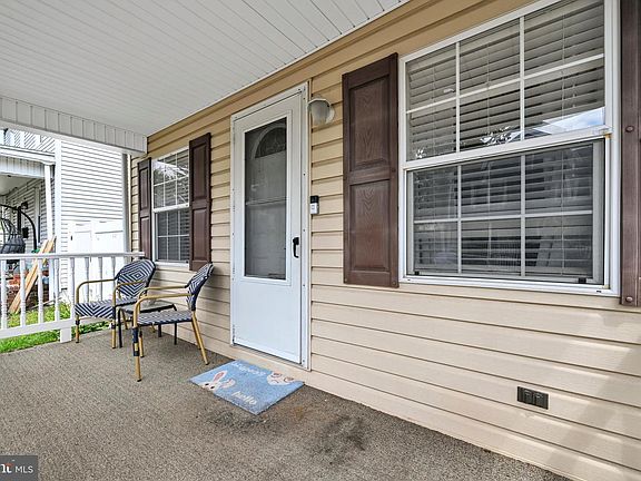3rd image of 217 N Center St