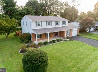 5890 Hudson Rd, Bensalem, PA 19020
