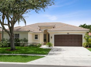 5743 La Gorce Cir, Lake Worth, FL 33463