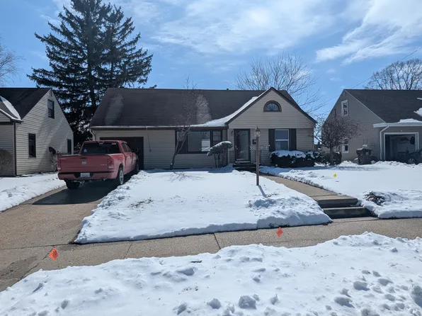 3003 18th Ave, Rockford, IL 61108