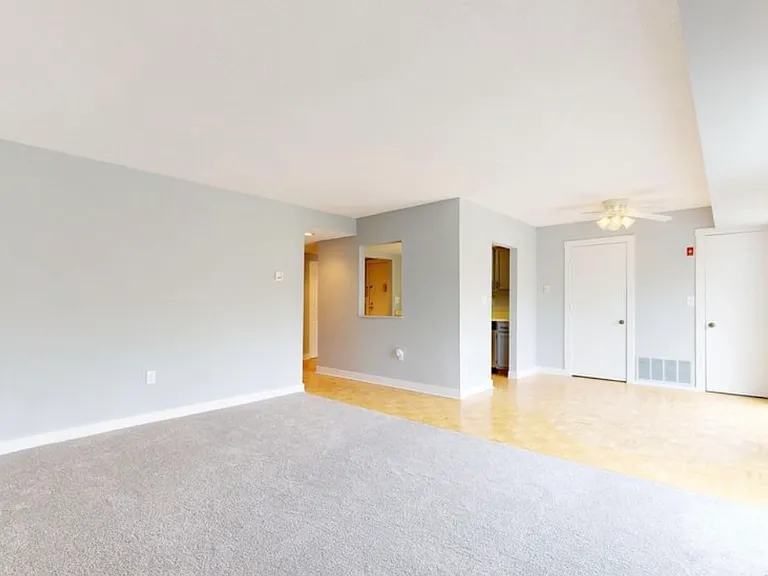 75 Brookwood Dr #D — Photo 5